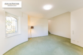 Arbeitszimmer - weiterer Blick - Zeitlose Villenresidenz mit Süd-Westgarten auf weitläufigem Grundstück