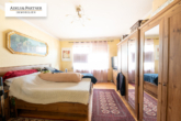 Schlafzimmer - Lichtdurchflutete 2-Zimmer-Wohnung mit idealem Schnitt & sonniger West-Loggia
